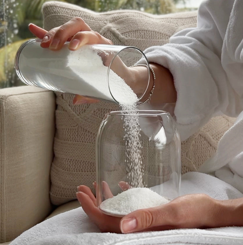 Adore Sand Candle 1kg + Wicks