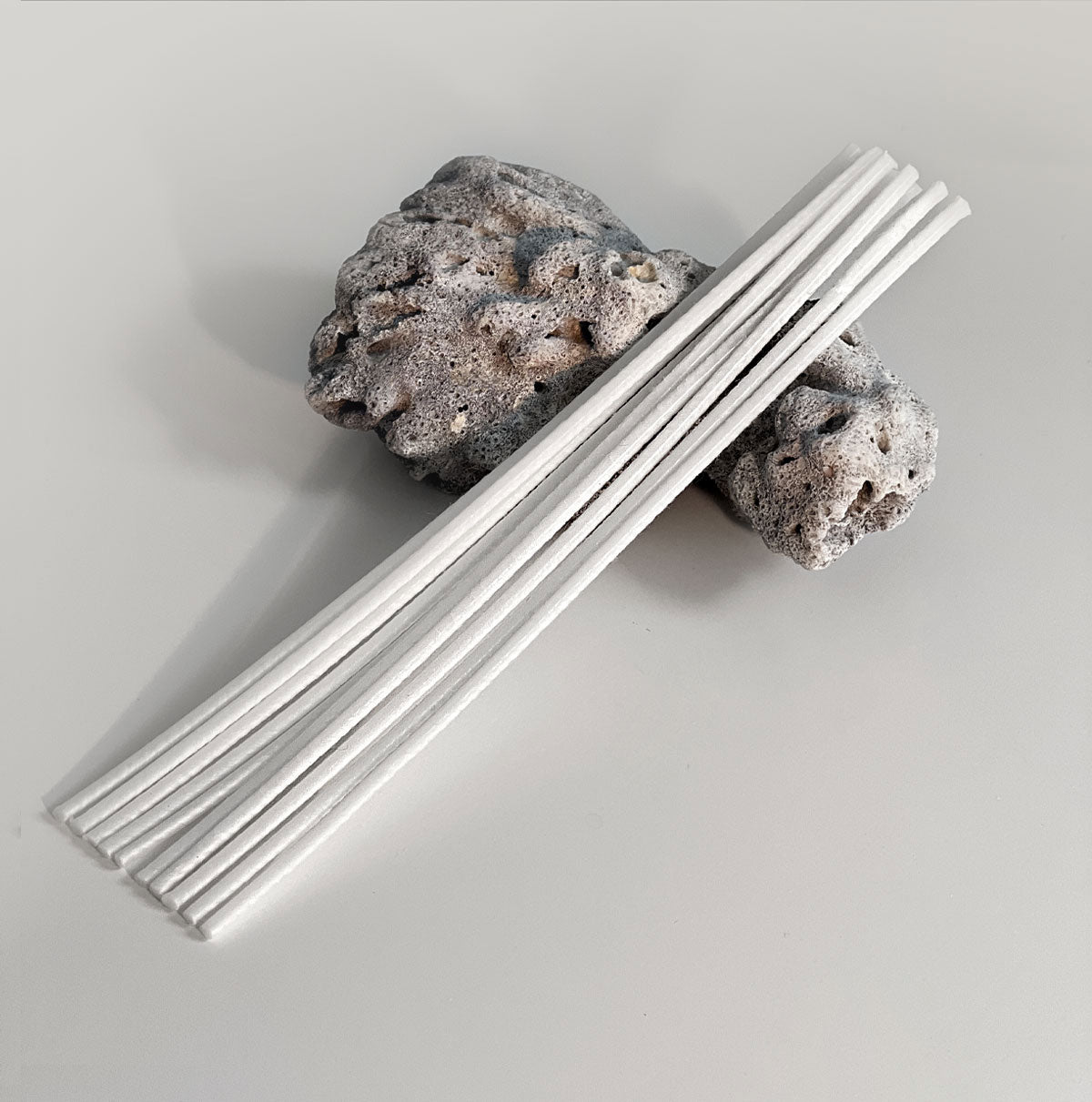 شمعة Adore Sand — وزن ١ كجم مع الفتائل