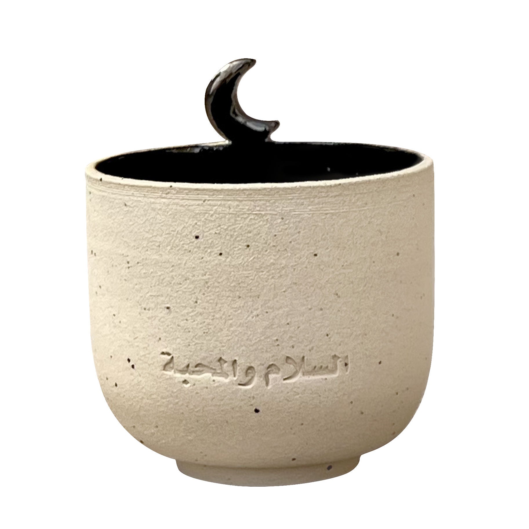 اللؤلؤة المهيبة السوداء